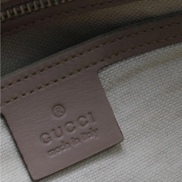 Gucci Beige Monogram Tote Bag - Picture 12 of 12